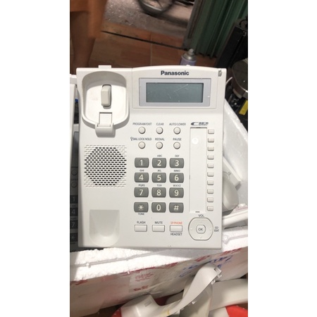 Máy điện thoại bàn Panasonic KX-TS880 hiện số