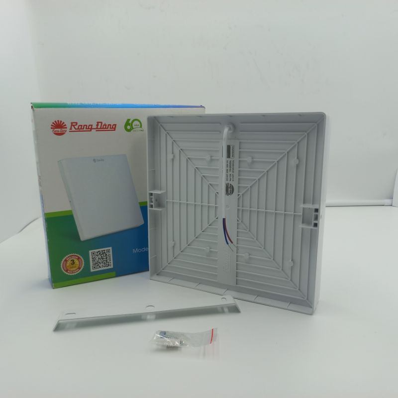 Đèn Led ốp trần vuông nổi Rạng Đông LN12N 220 × 220 /18 W và 300 × 300 / 24W