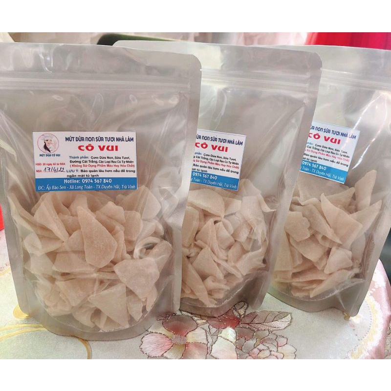 Mứt Dừa Non sữa tươi giá 100k/500g