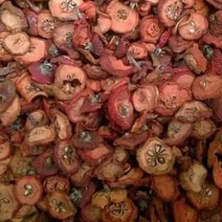 Combo 4kg táo mèo và chuối hột rừng