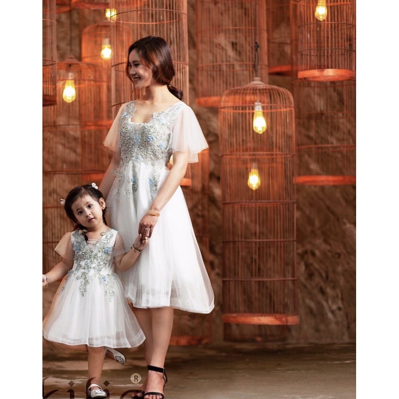 ĐẦM THIẾT KẾ CAO CẤP CHO MẸ & BÉ.