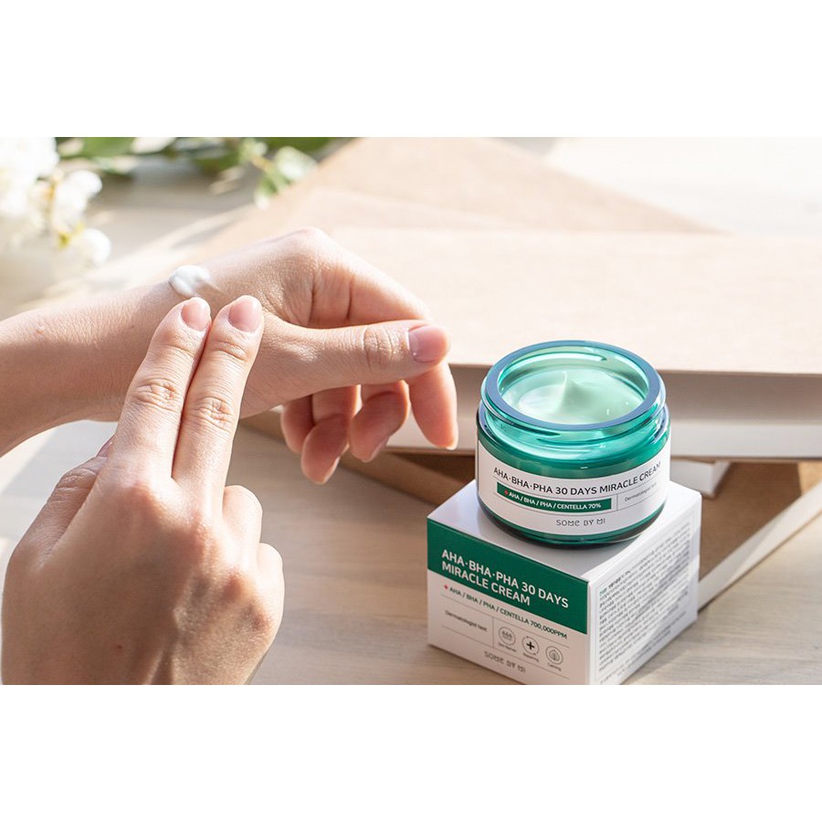 Kem Dưỡng cho da Mụn Some By Mi AHA-BHA-PHA 30 Days Miracle Cream 60g.