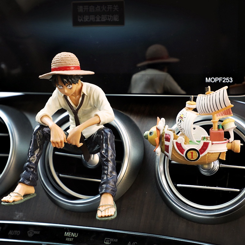 Đồ trang trí Nhân Vật Luffy One Piece Khuếch Tán Nước Hoa Trang Trí Xe Hơi