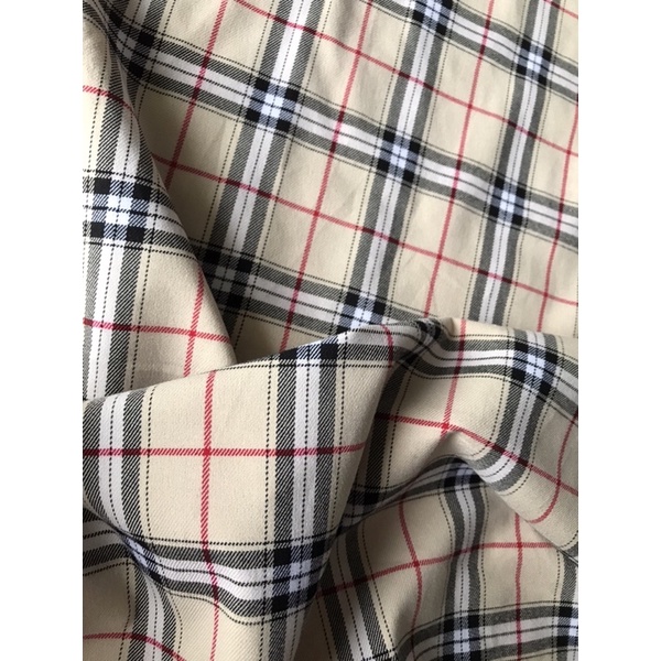 Vải tuytsi kẻ Br