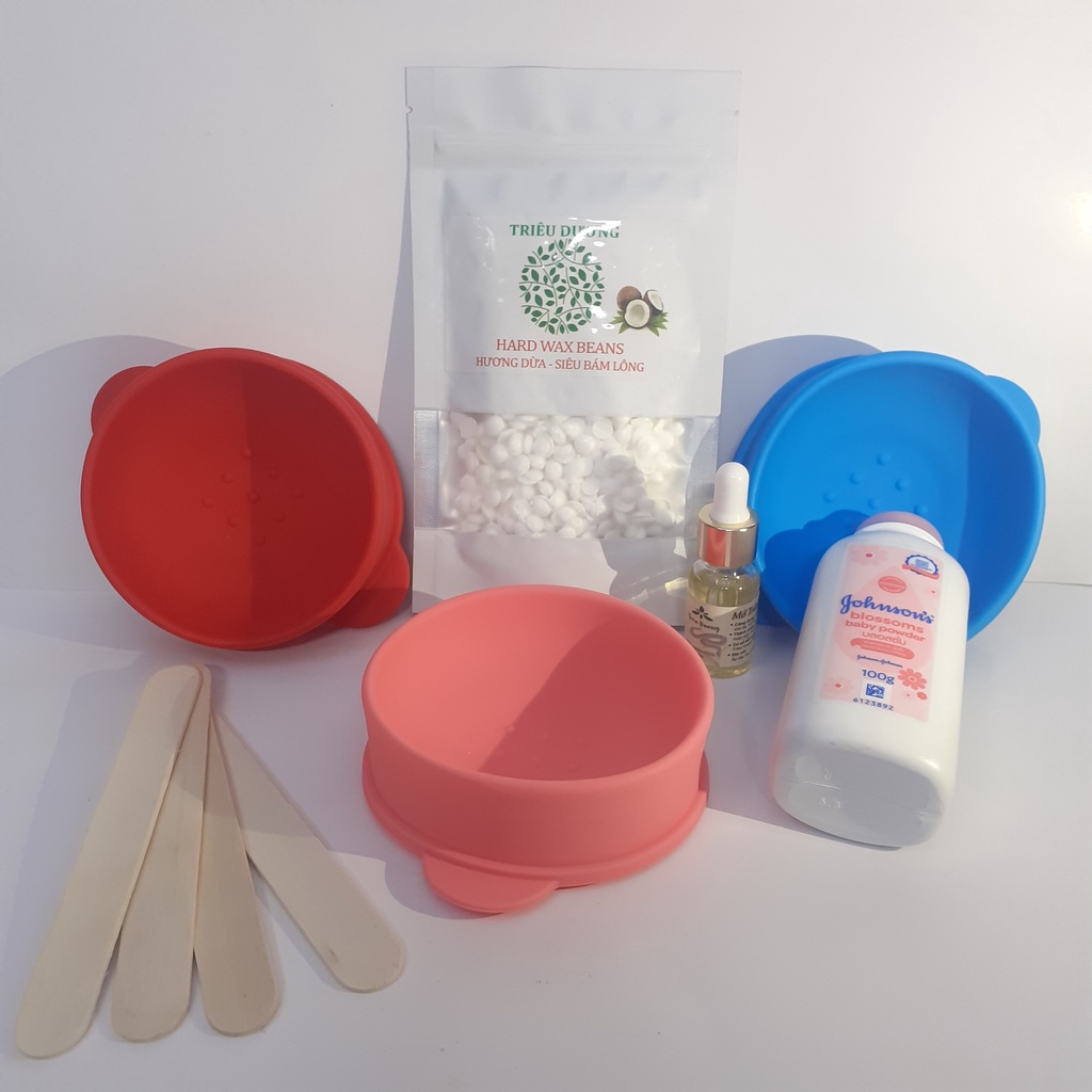 Set wax: chén silicon + 100g Sáp wax thơm TD  + mỡ trăn +  phấn rôm 100g Johnson baby (tặng que sáp + đồ dũa móng)