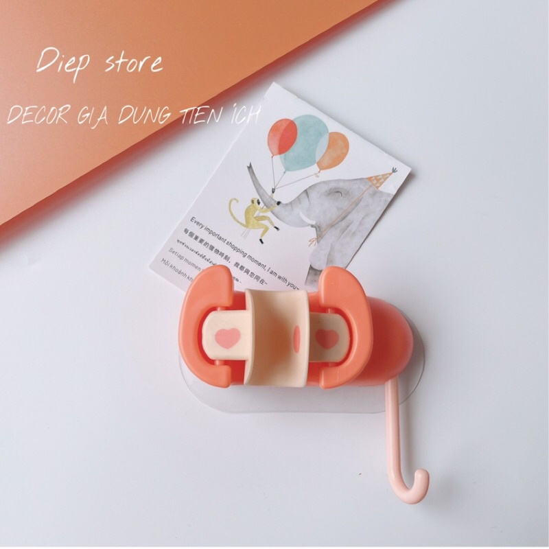 Móc dán chịu lực ❤SALE❤ Móc treo chổi 2 trong 1 không cần khoan đục siêu chắc chắn QC223