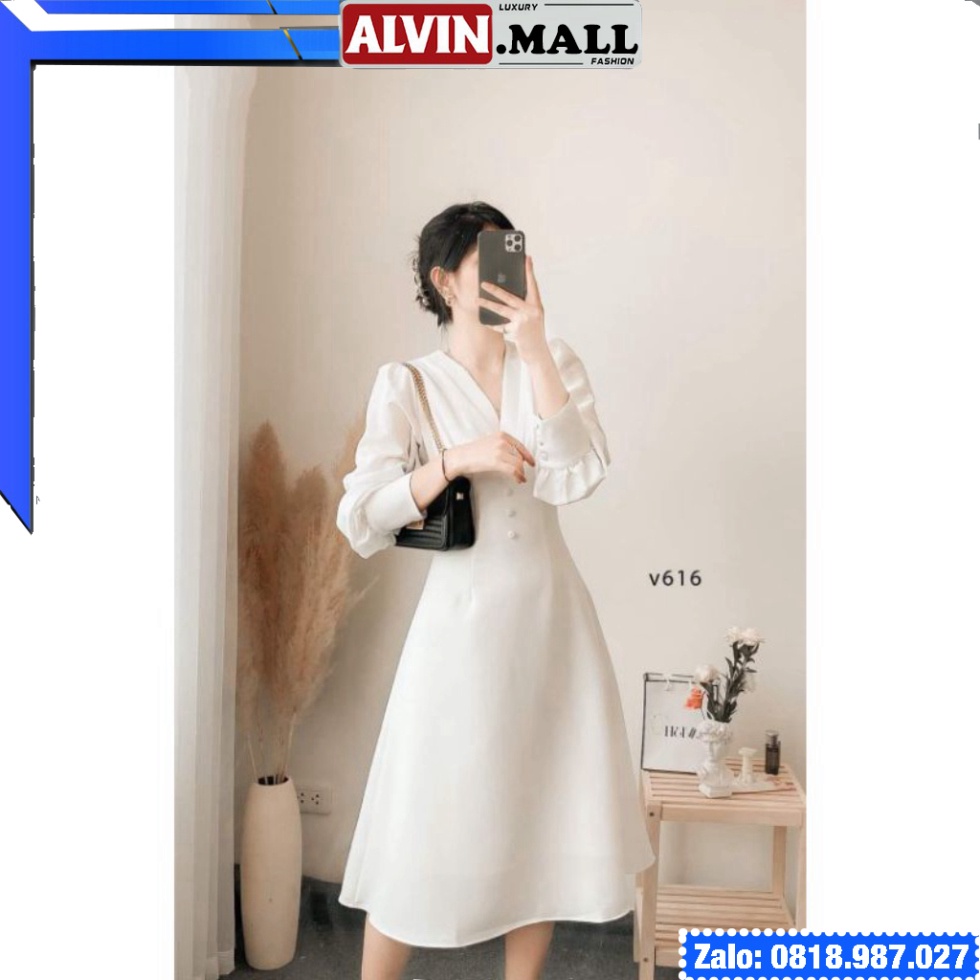 🔥𝓠𝓾ả𝓷𝓰 𝓒𝓱â𝓾🔥 Đầm dự tiệc cổ V bèo nút bọc Lavi Dress