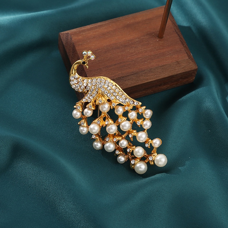 Ghim Cài Áo Hình Chim Công Đính Đá Phong Cách Retro