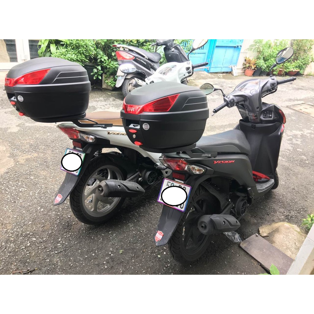 Combo lắp đặt gồm thùng givi B27N kèm đế đệm và baga givi chuẩn lắp đặt cho Vision 2018