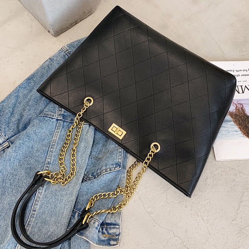 CÓ SẴN D221 Túi xách phối dây xích khóa ngang thời trang