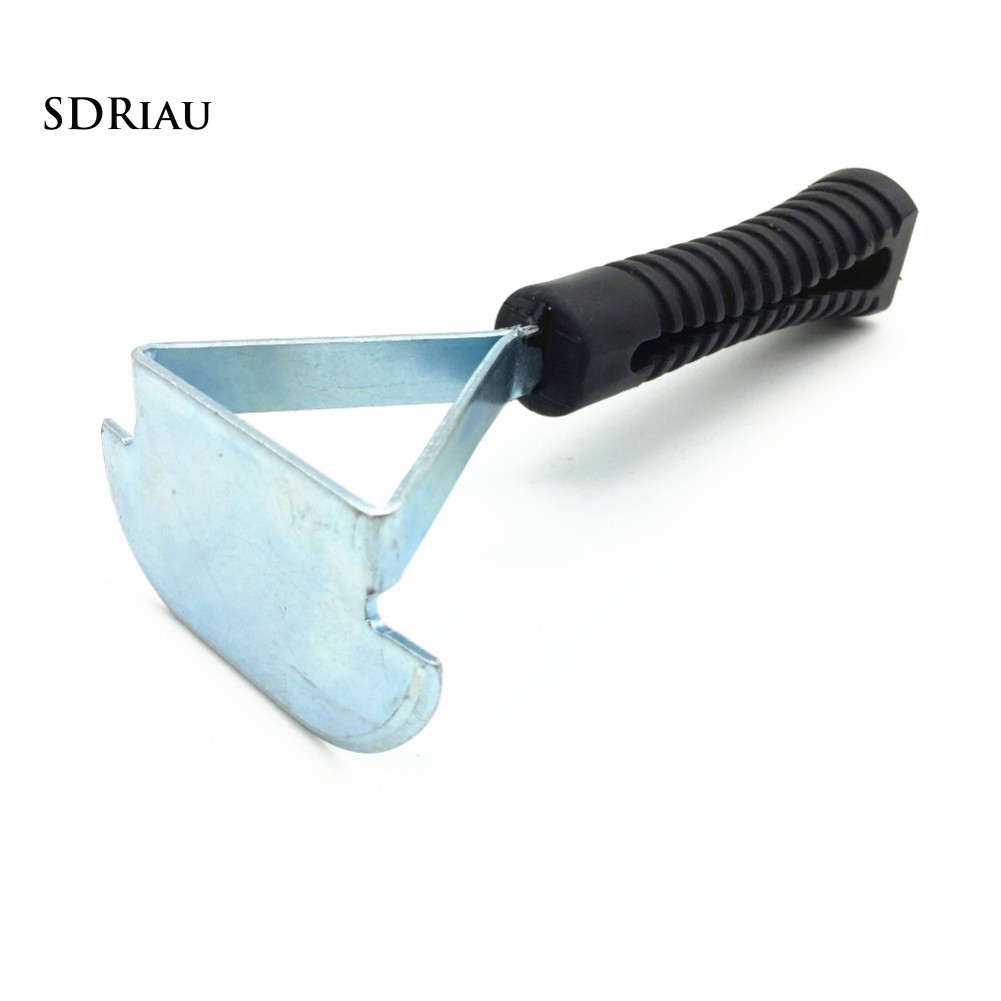 Dụng cụ vệ sinh lốp xe ô tô tiện lợi