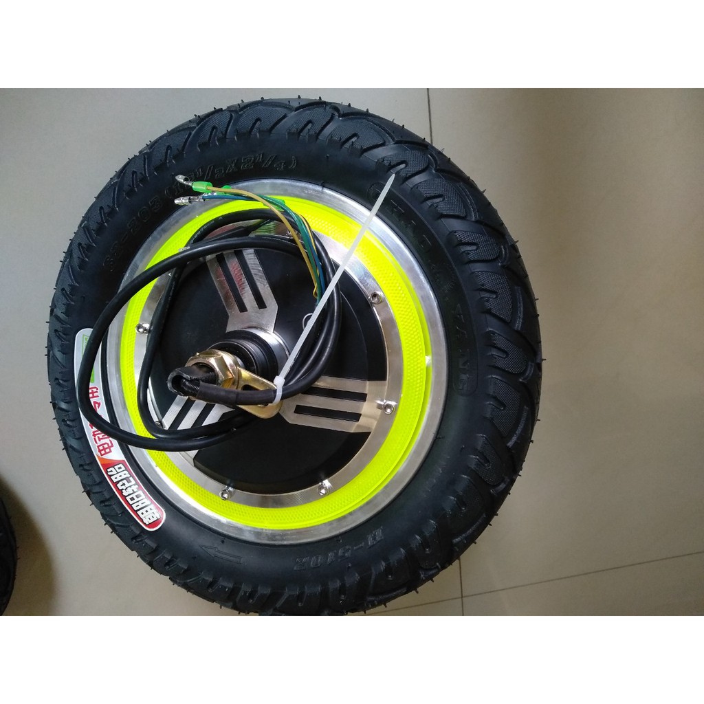Động cơ liền săm lốp Scooter 12 inch.