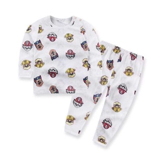 Combo 8 bộ và tất chân cho bé yêu