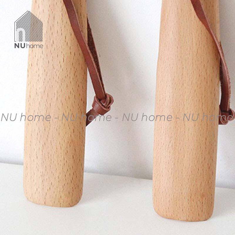 nuhome.vn | Cây xỏ giày, cây mang giày bằng gỗ thời trang đẹp mắt và bỏ túi tiện dụng