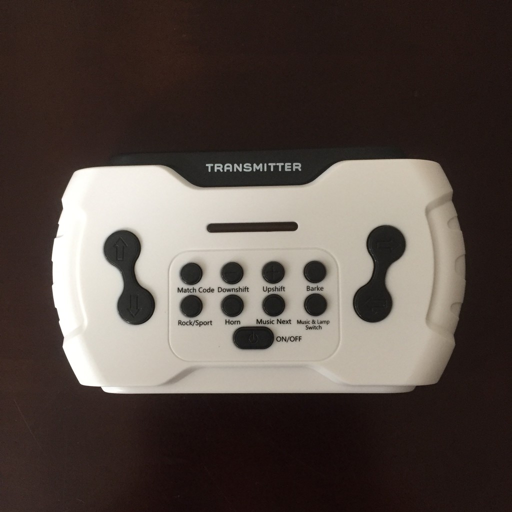 Điều khiển remote từ xa xe ô tô điện cho bé BABY PLAZA XH-1588, DXL-6688