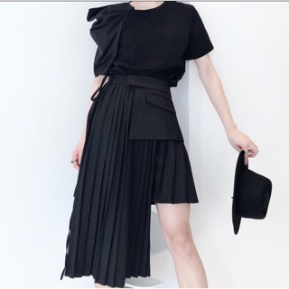 Chân váy đen kiểu