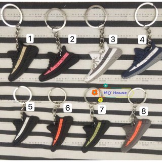 Móc khoá giày yeezy boots 350 V2