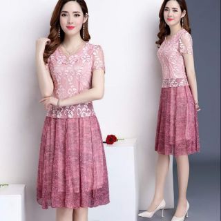 Chân váy kết hợp áo voan hoa