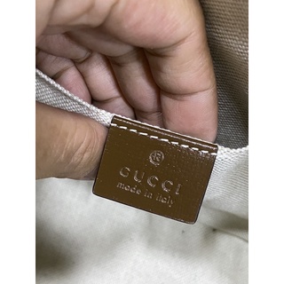túi xách gc dáng hến size 20