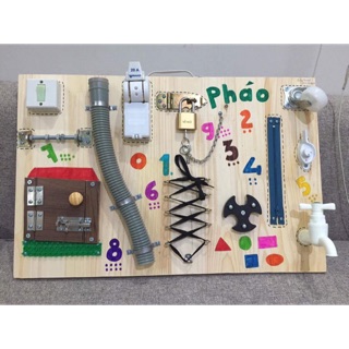 Bảng busy board 40x60 gỗ thông thay tên theo yêu cầu