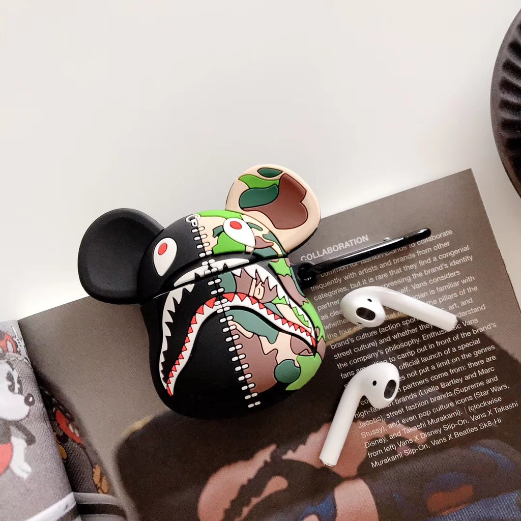 Vỏ bọc hộp sạc tai nghe Apple Airpods silicone dẻo họa tiết BEARBRICK BAPE 3D thời trang #HG218