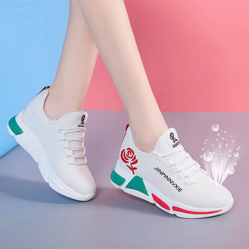 Dép nam nữ DG Dolce đế cao su non, Dép quai ngang in vân nổi logo chữ DG hoa văn cao cấp Momoshop