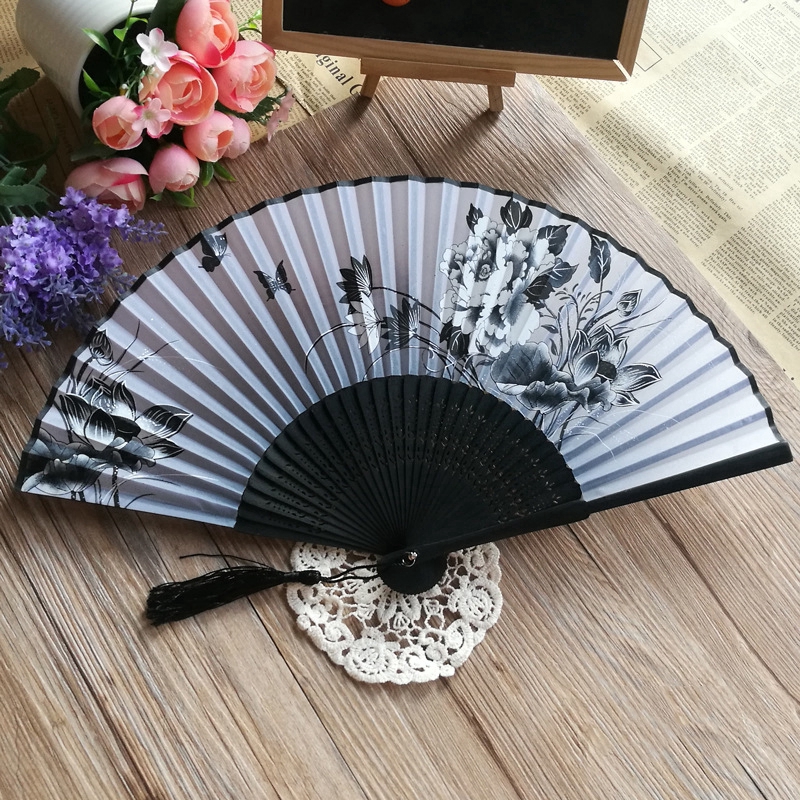Quạt Gấp Cầm Tay Phong Cách Cổ Điển Trung Hoa | BigBuy360 - bigbuy360.vn