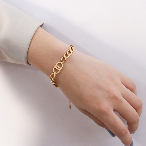 Lắc Tay Nữ Dây Xích Titan Ko Đen TT 3358