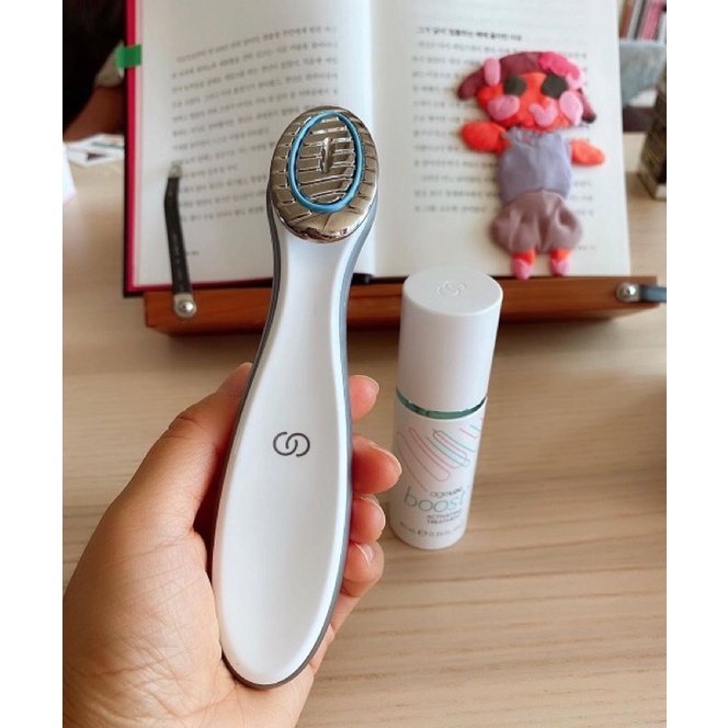 Máy đẩy tinh chất  Ageloc Boost Nuskin giúp da hấp thụ tối da dưỡng chất thâm thấu sâu vào trong da