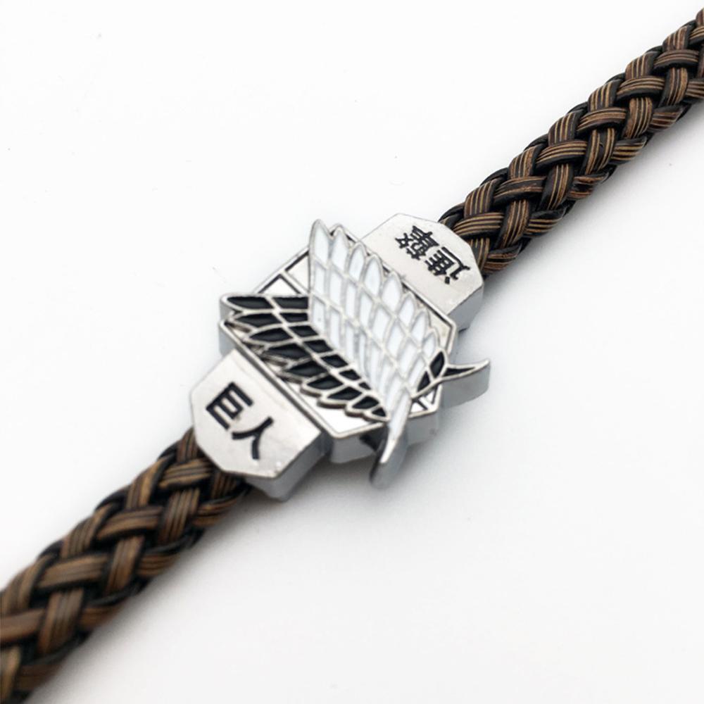 Vòng Tay Da PU Mặt Hình Anime Attack On Titan