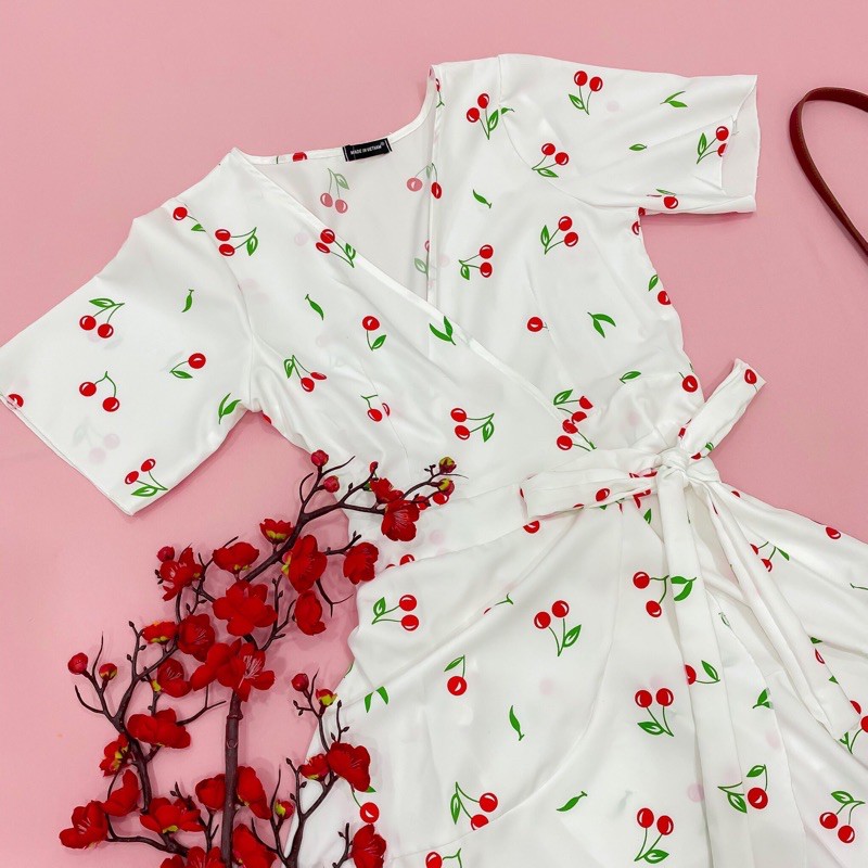 Đầm váy cherry đỏ đắp tà