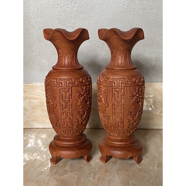 Đôi lọ lộc bình TUNG-CÚC-TRÚC -MAI bằng gỗ hương ta đẹp ( cao 31cm- to 11cm)