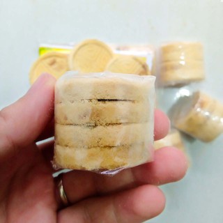 Bánh đậu xanh nhân thịt Hội An