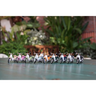 Xe cub tỉ lệ 1/32 aoshima