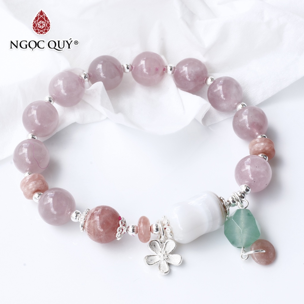 Vòng TA hồng madagascar phối charm bạc - Ngọc Quý