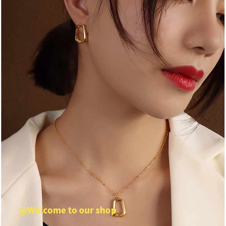 Bông Tai Hoặc Dây Chuyền Hình Học Cá Tính Titan Ko Han Rỉ TT 3970