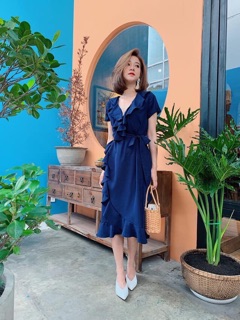 Đầm suông bèo lai kèm dây cột eo