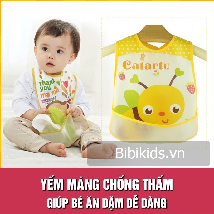 Yếm ăn dặm quai dán cho bé