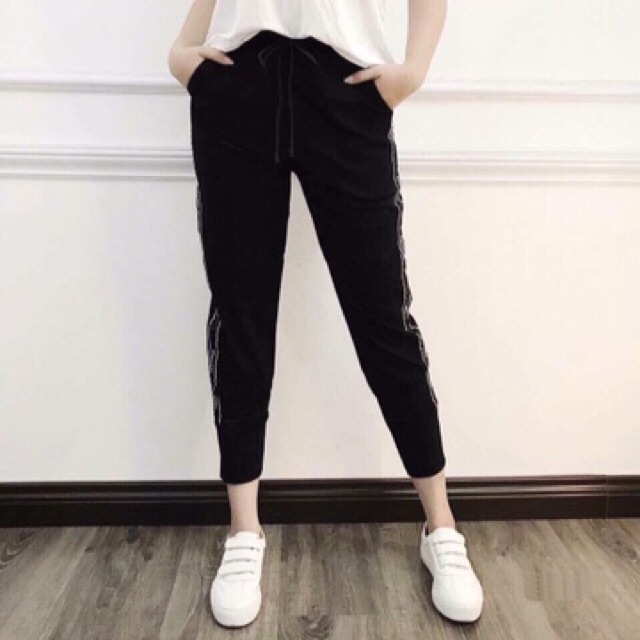 Quần legging thể thao viền chữ