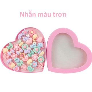 Hộp quà trái tim 36 nhẫn nhựa dành cho bé gái - NHẪN MẪU TRƠN - MẪU BÓNG