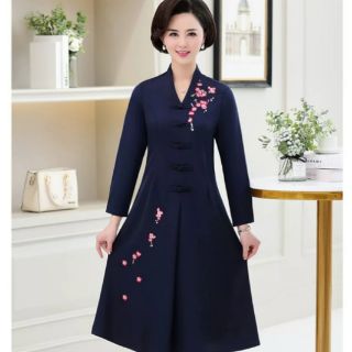 Đầm nữ trung niên