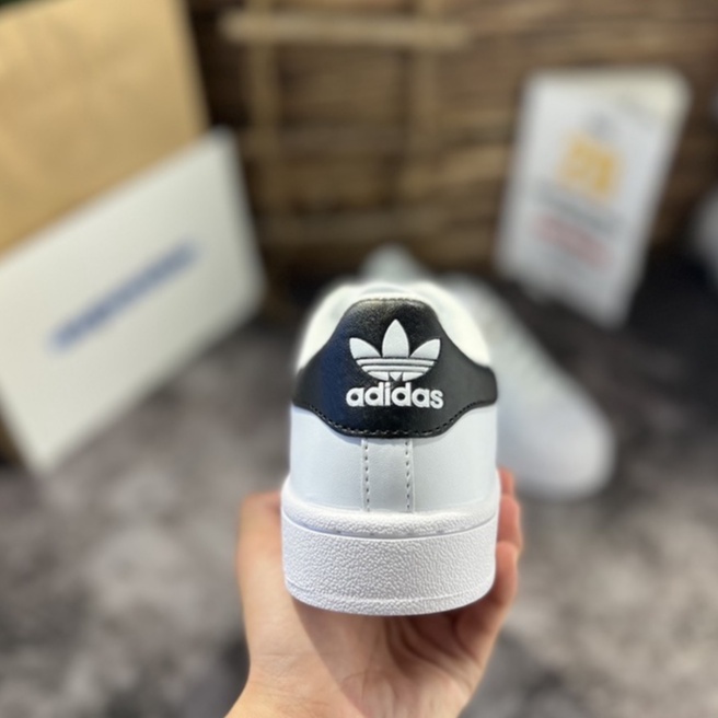 Giày Thể Thao super star sò - Hàng có sẵn + Box bảo vệ.