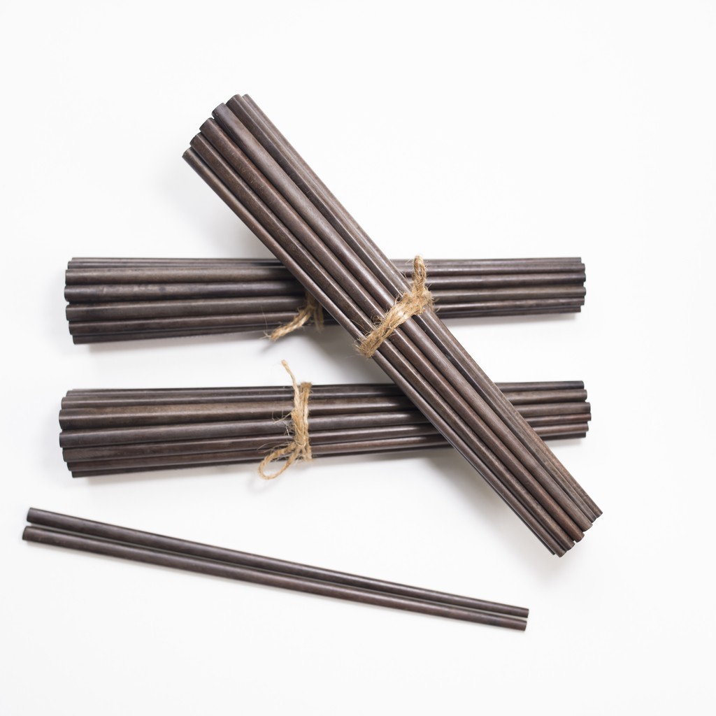 Bộ 10 đôi đũa gỗ Sắn Ổi đẹp tự nhiên dùng trong bữa cơm gia đình