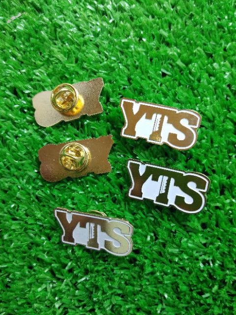 Pin cài áo, in logo theo yêu cầu, huy hiệu cài áo. Giá /1 cái