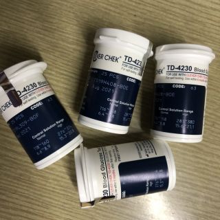 Que thử đường huyết Clever Chek