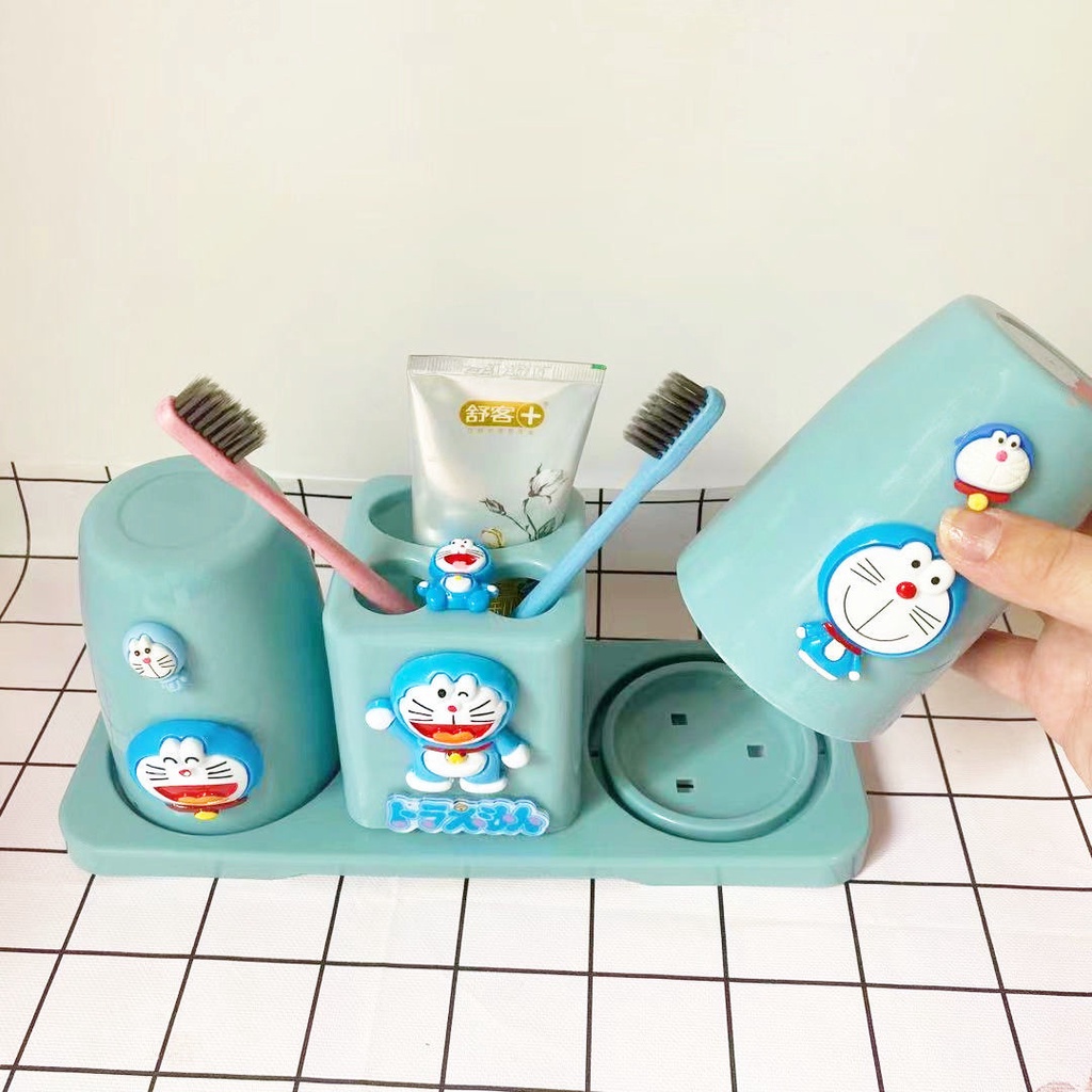 Giá Đỡ Bàn Chải Đánh Răng Điện Tử Hình Doraemon Dễ Thương Cho Cặp Đôi