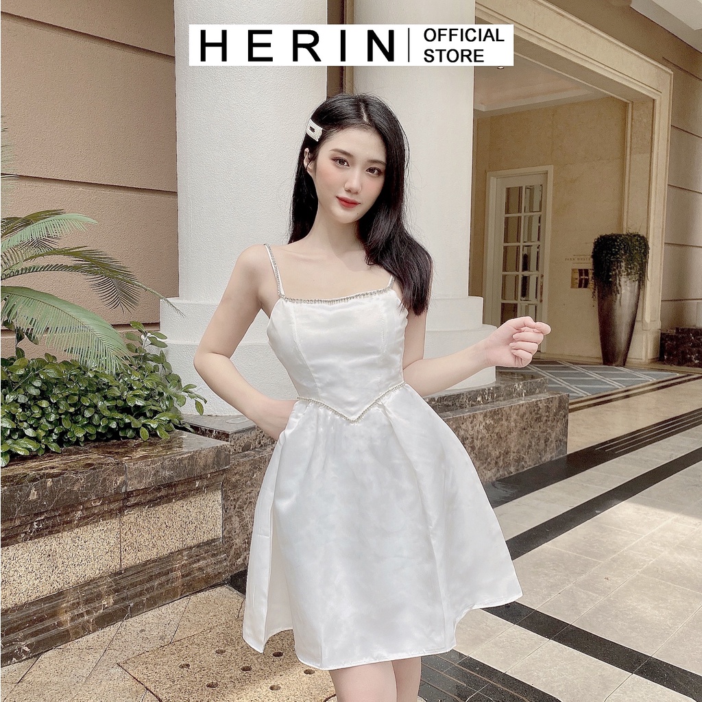[new] Váy đầm nữ 2 dây dự tiệc trắng xòe phối cườm lấp lánh sang chảnh MINER DRESS | BigBuy360 - bigbuy360.vn