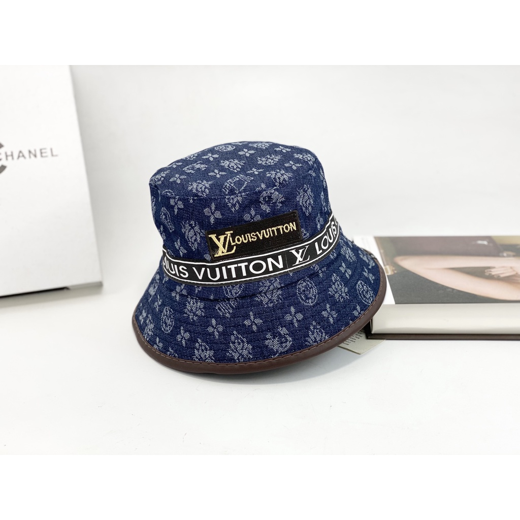 NÓN BO L.V RIBBON ĐEN - TXGS-N347