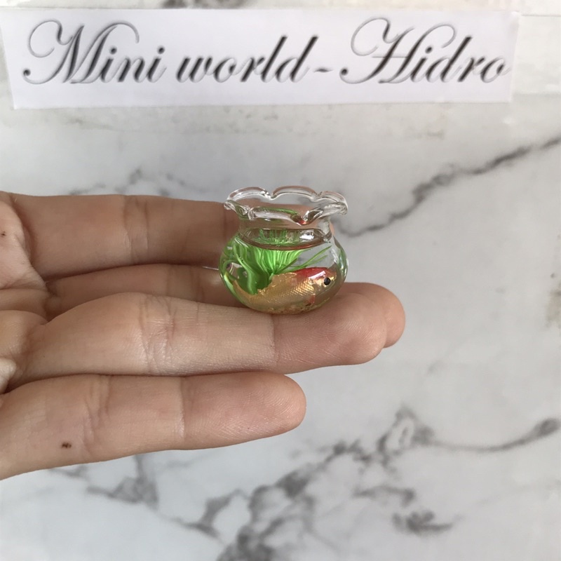 Mô hình bể cá mini tí hon dùng cho trang trí nhà búp bê tỉ lệ 1/8 1/12