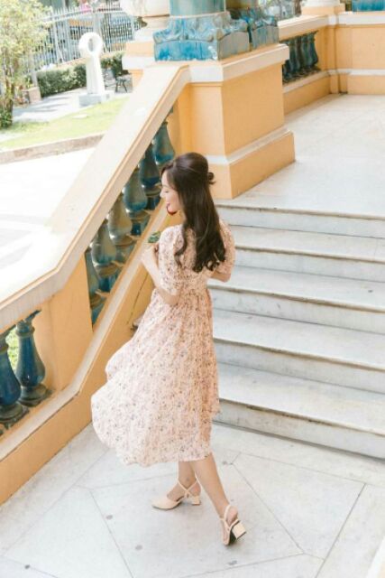 Váy Kit and Dream nguyên tag size M